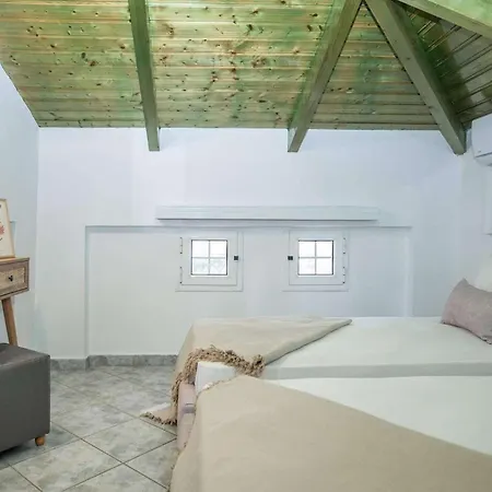 Spiros Ii & 50m From Center 300m From Ideal For Families And Groups Apartmán Laganas